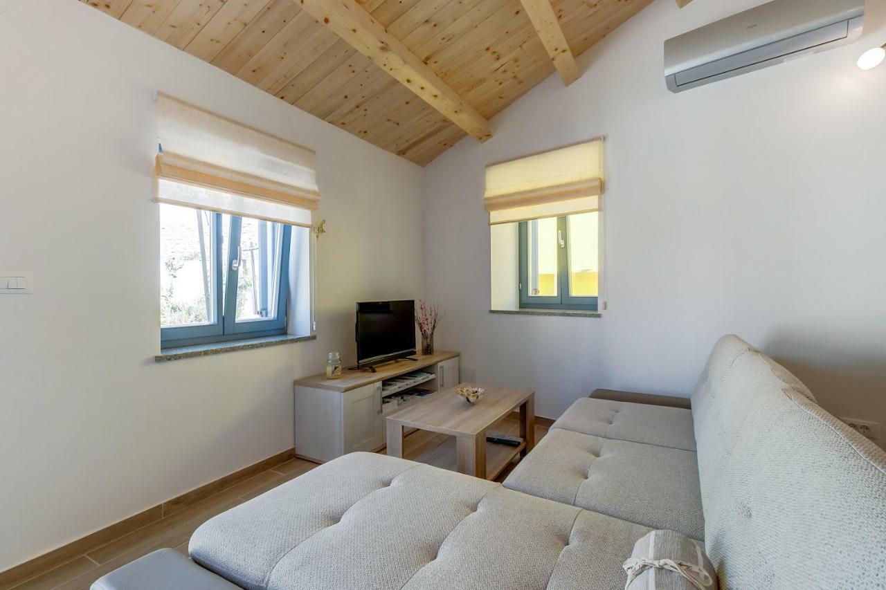 Apartments Relax Veli Lošinj Extérieur photo