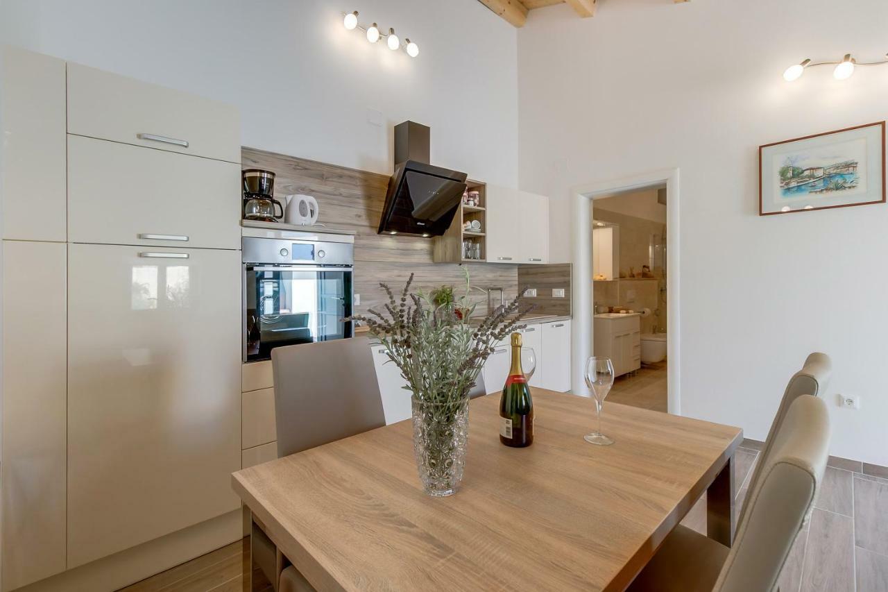 Apartments Relax Veli Lošinj Extérieur photo