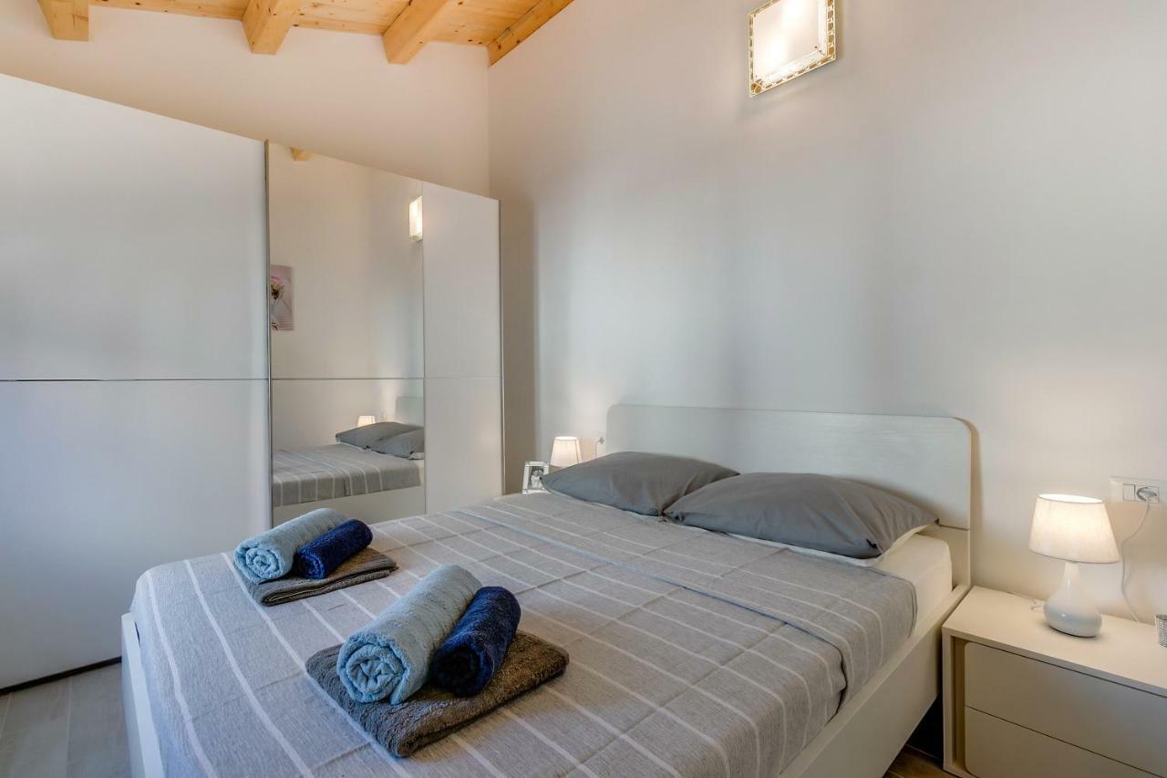 Apartments Relax Veli Lošinj Extérieur photo