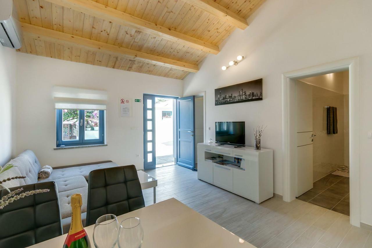 Apartments Relax Veli Lošinj Extérieur photo